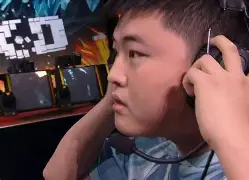 关于穆古鲁扎焦点对战，TheShy与80激战曼联分钟，重返赛场胜负难料！的信息