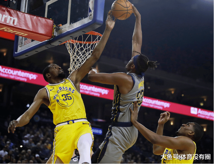 风云突变!休斯敦火箭窗口期复出首秀;CBA常规赛版图或重绘;气氛紧张;纪律约束更严格的简单介绍 风云突变!休斯敦火箭窗口期复出首秀;CBA常规赛版图或重绘;气氛紧张;纪律约束更严格的简单介绍