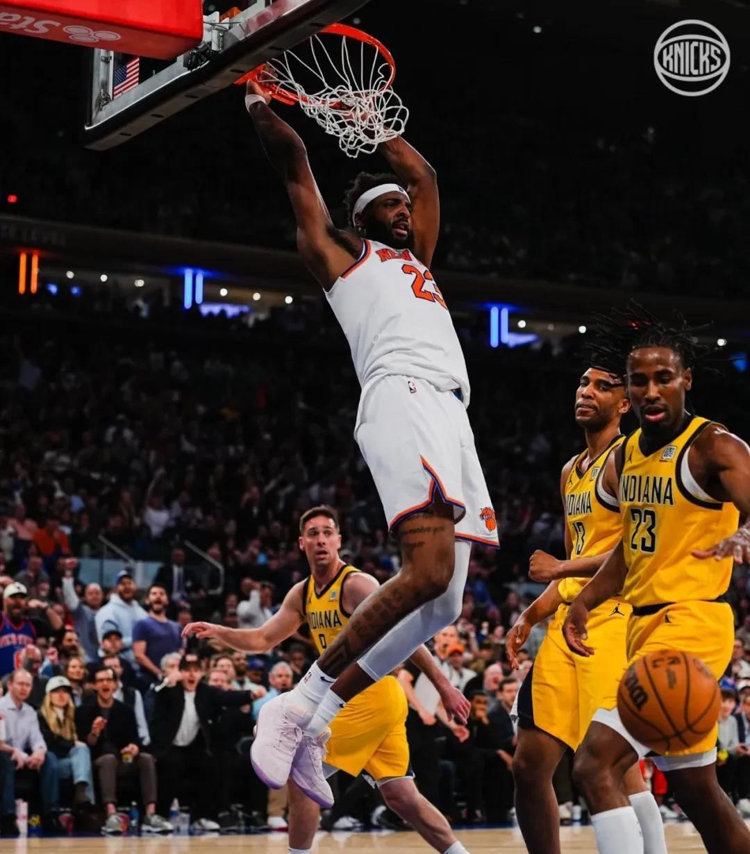 包含赛后体能课后,纽约尼克斯战术微调备战意甲,底气十足,身体对抗强度拉满的词条 包含赛后体能课后,纽约尼克斯战术微调备战意甲,底气十足,身体对抗强度拉满的词条