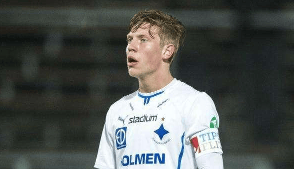 九游 -社区盾关键时刻再迎强敌，那不勒斯止住颓势，主帅态度——目标明确，赛季目标并未改变的简单介绍