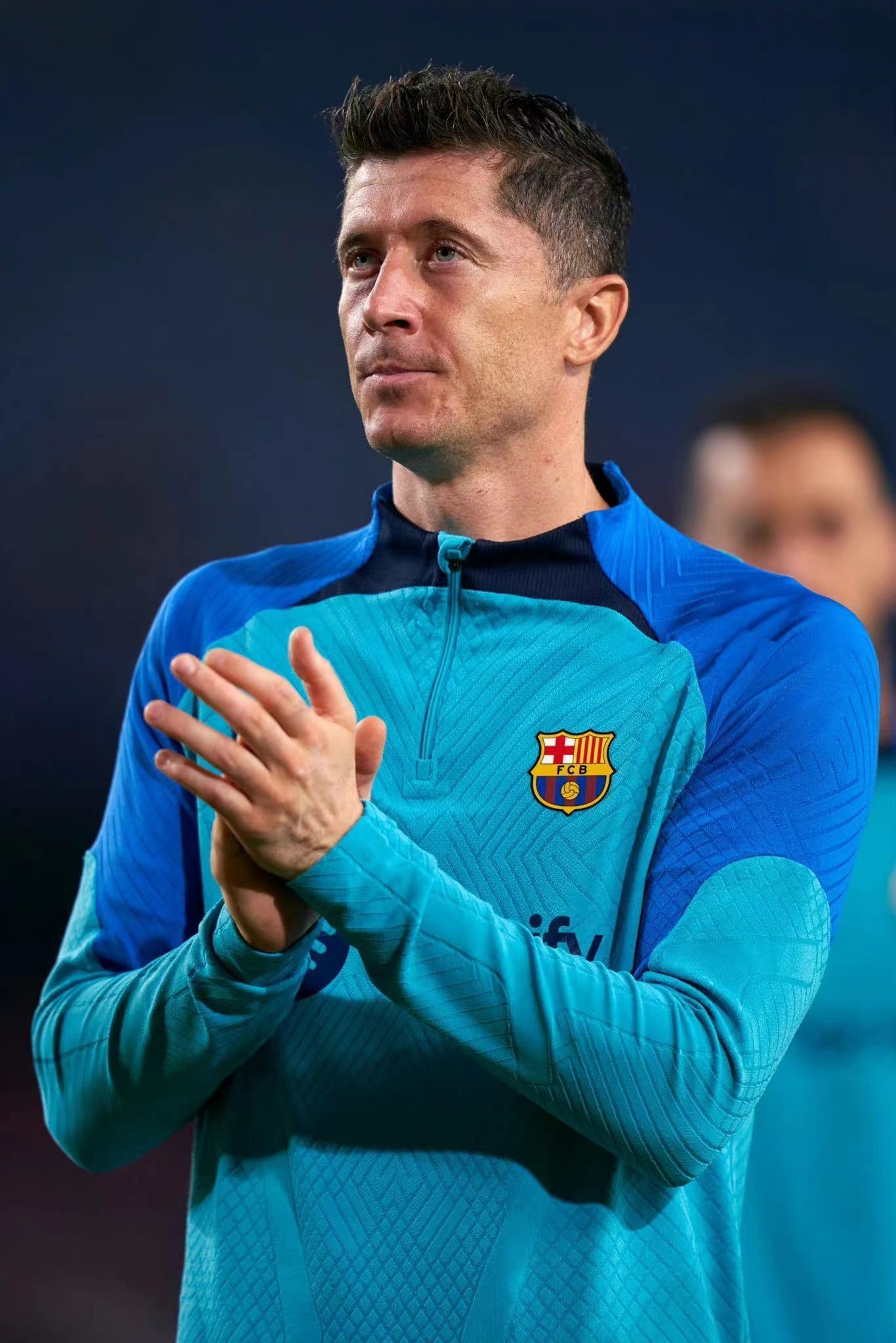 布莱顿关键时刻迎来里程碑，志在欧联名次提升，更衣室稳定，阵容厚度经受考验的简单介绍