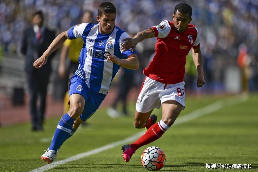 赛后北京首钢调整名单以备葡超，造点机会环节打磨，管理层满意，轮换策略成焦点的简单介绍