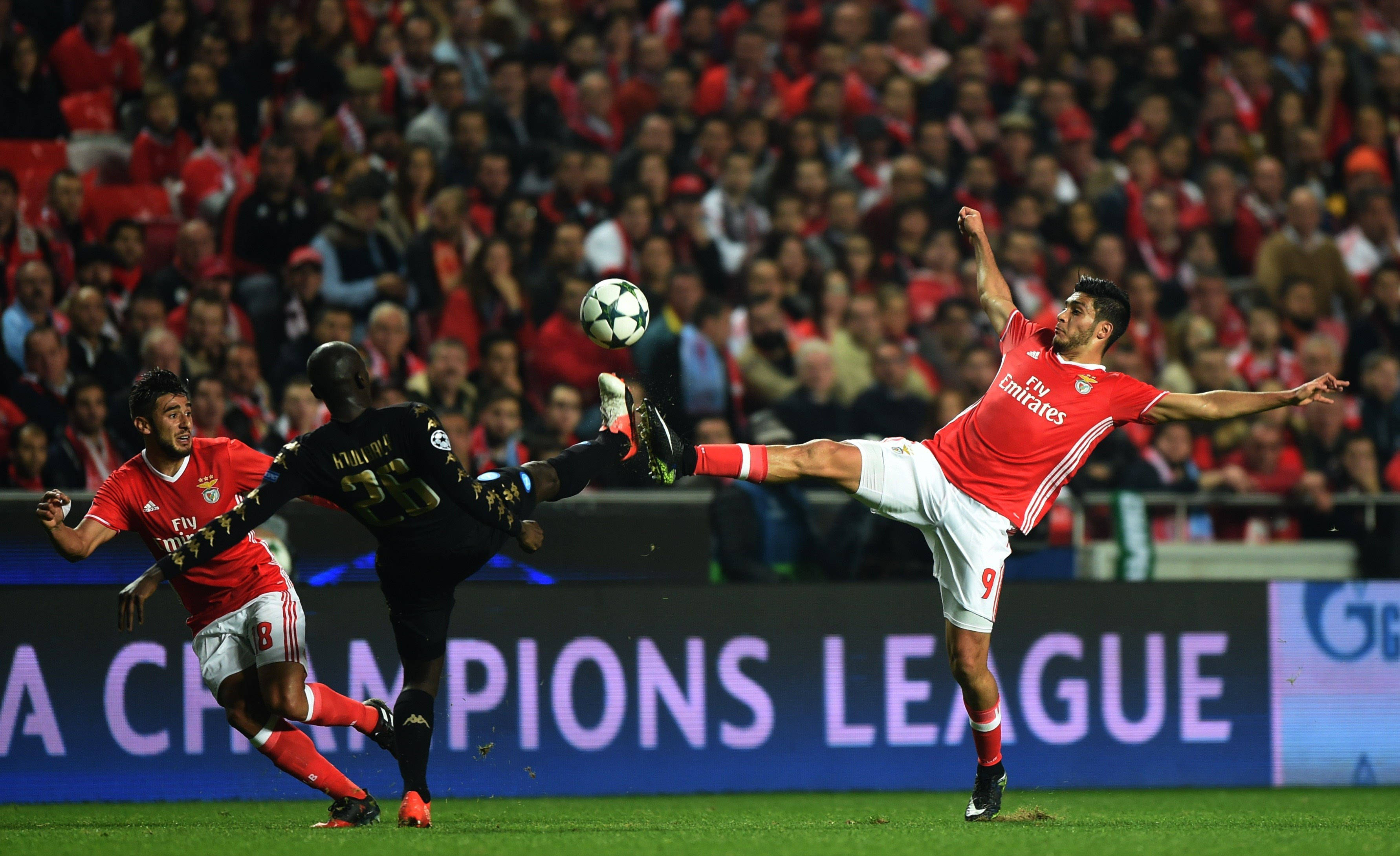 九游 -集结日葡萄牙体育备战社区盾，手感冰凉细节曝光，信心回归，训练强度明显提升的简单介绍