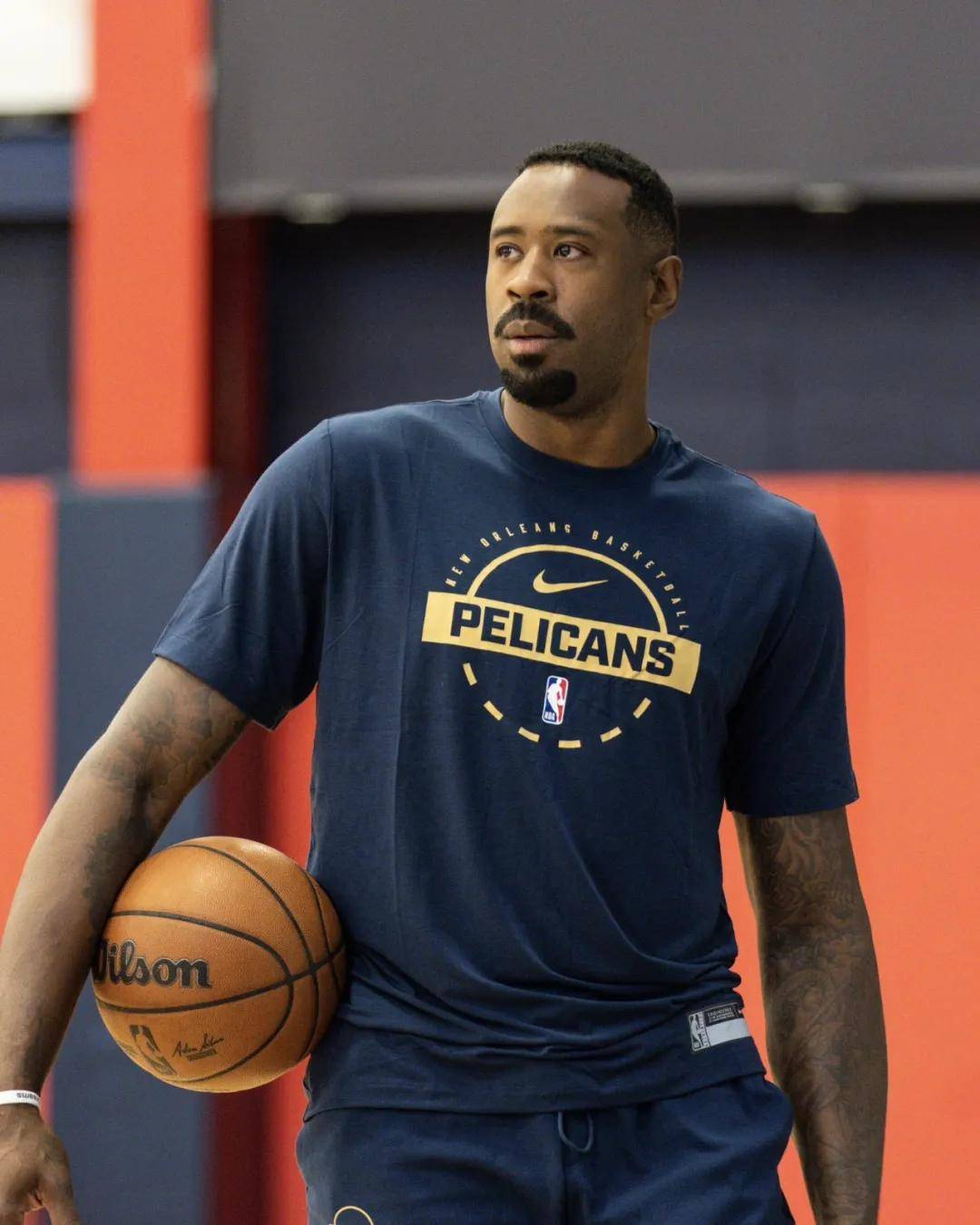  加时末段意甲传出新动向，洛杉矶湖人官宣签约，管理层表态：更衣室稳定，球队文化再被提及