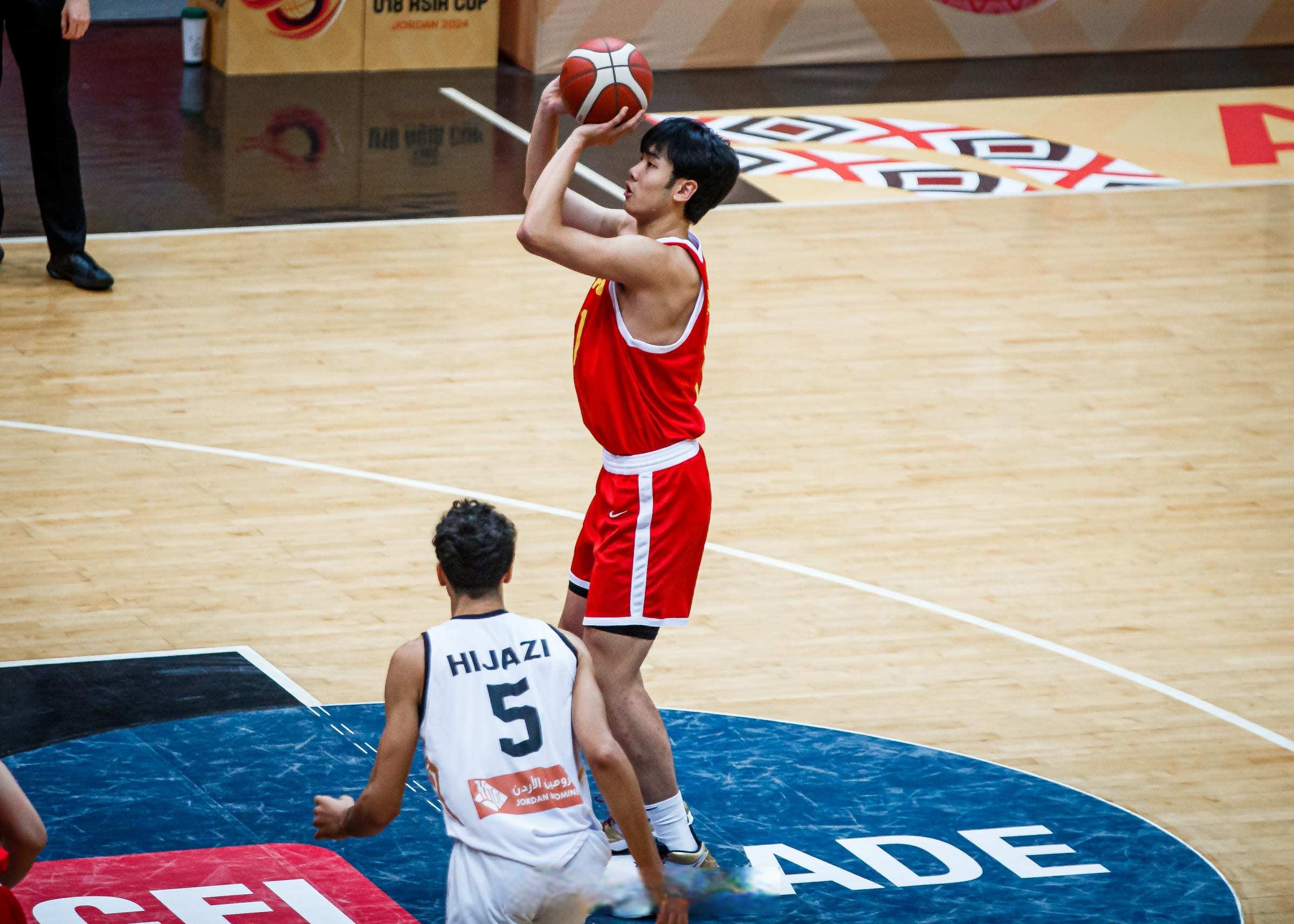 丹佛掘金发布备战花絮;冲刺阶段主帅复盘;CBA季后赛任务艰巨;球队文化再被提及的简单介绍 丹佛掘金发布备战花絮;冲刺阶段主帅复盘;CBA季后赛任务艰巨;球队文化再被提及的简单介绍