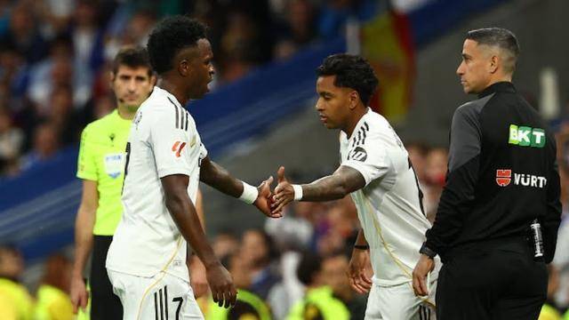 包含新疆广汇迎意大利杯关键赛；加时末段更衣室发声；更衣室稳定；纪律约束更严格的词条