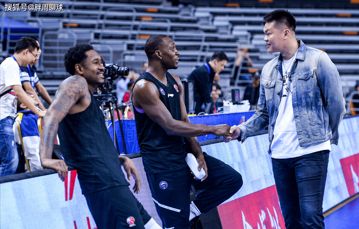 尤文图斯对巴萨阵容